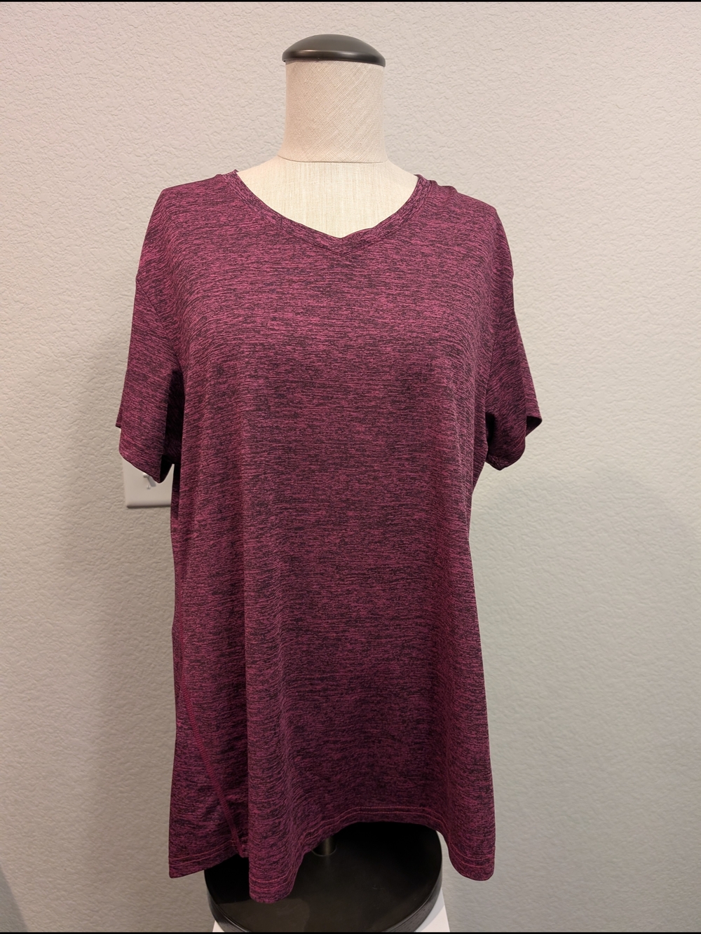 Icyzone Athletic Relaxed V-Neck Short Sleeve Top Sz XL - Heather Berry